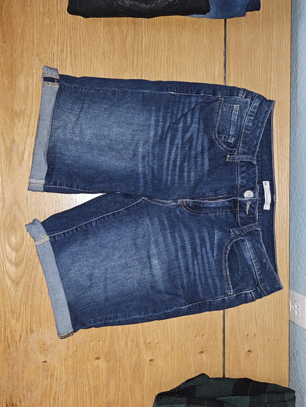 SO Dark Blue Denim Rolled-Cuff Ankle Shorts